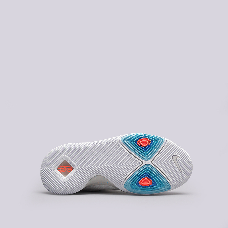 детские бежевые баскетбольные кроссовки Nike Kyrie 3 (GS) 859466-101 - цена, описание, фото 5